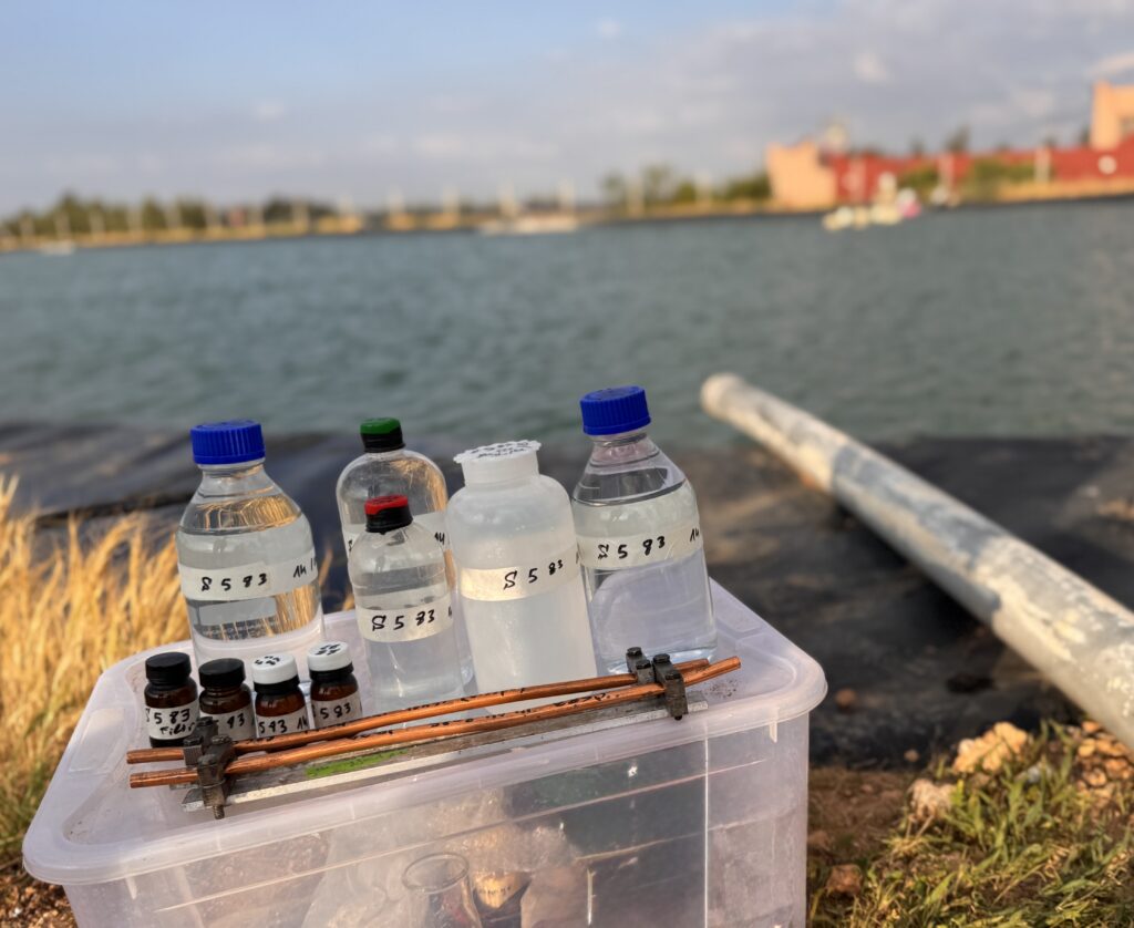Science Pulse | Turning Salt into Solutions 4 When Water Turns to Salt, Can Science Turn It Back? A UM6P PhD Candidate Is Finding Out